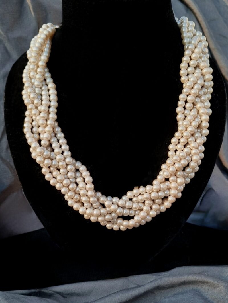 Pearl braided necklace - Image 2